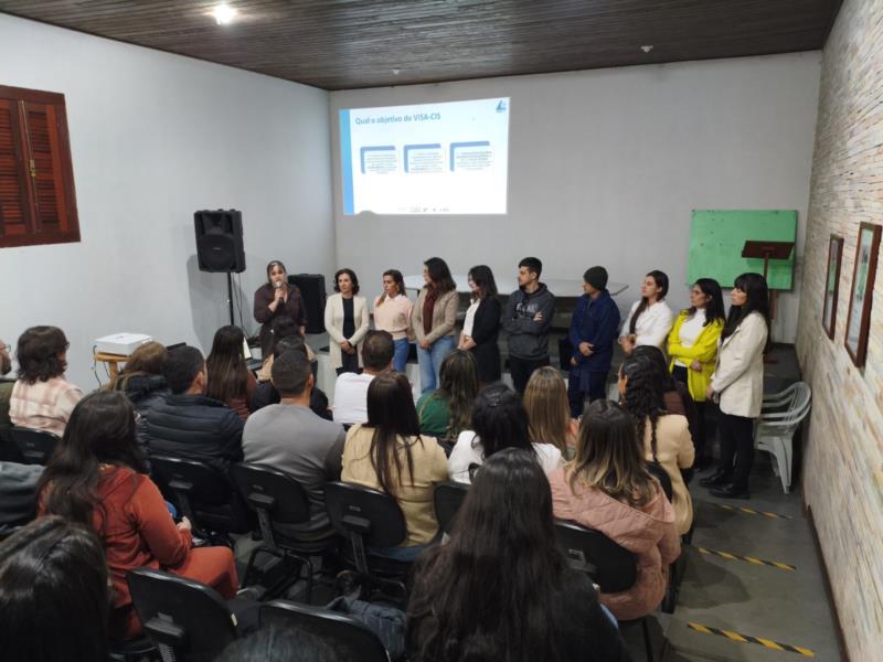 Equipe do Visa-CIS se reúne com o COSEMS para dialogar sobre o programa e benefícios à Vigilância Sanitária dos municípios
